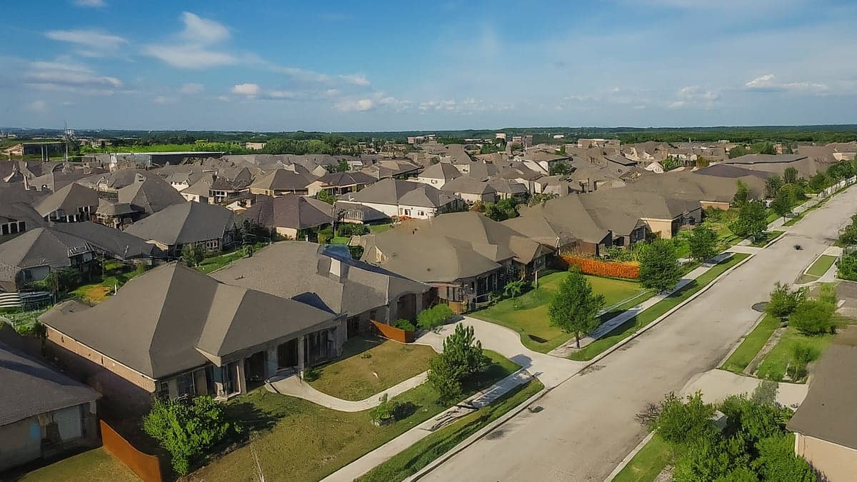 Katy & Cinco Ranch HOA Roofing Requirements: Complete Guide